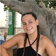 El año pasado me gradué en el bachillerato tecnológico. Me gustaría ayudar a aquellos que necesiten refuerzo en alguna asignatura